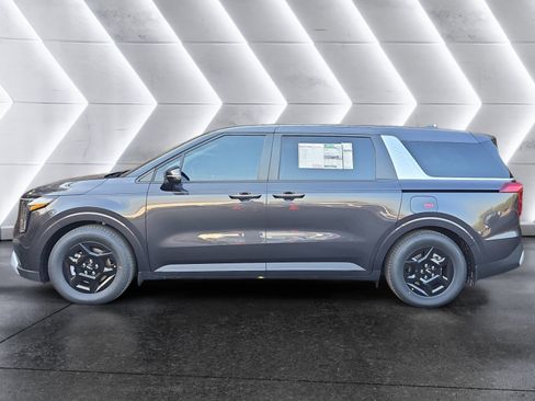New 2026 Kia Carnival LX FWD image 2
