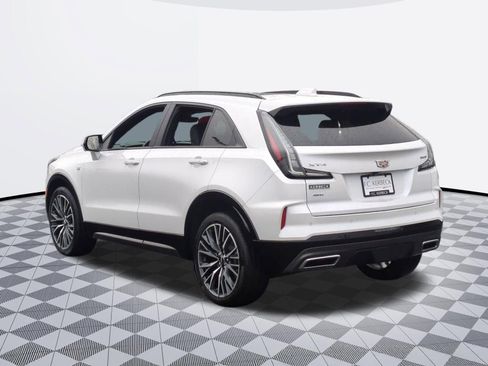 Certified 2025 Cadillac XT4 Sport image 6