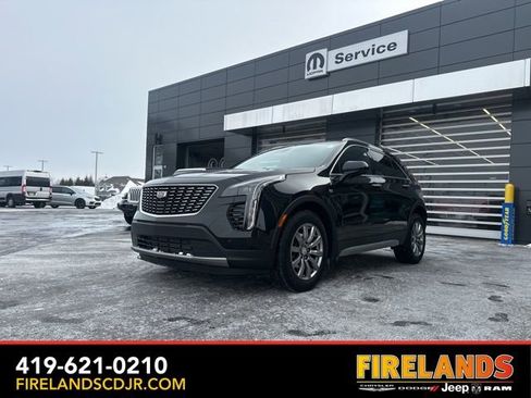 Used 2020 Cadillac XT4 Premium Luxury image 4