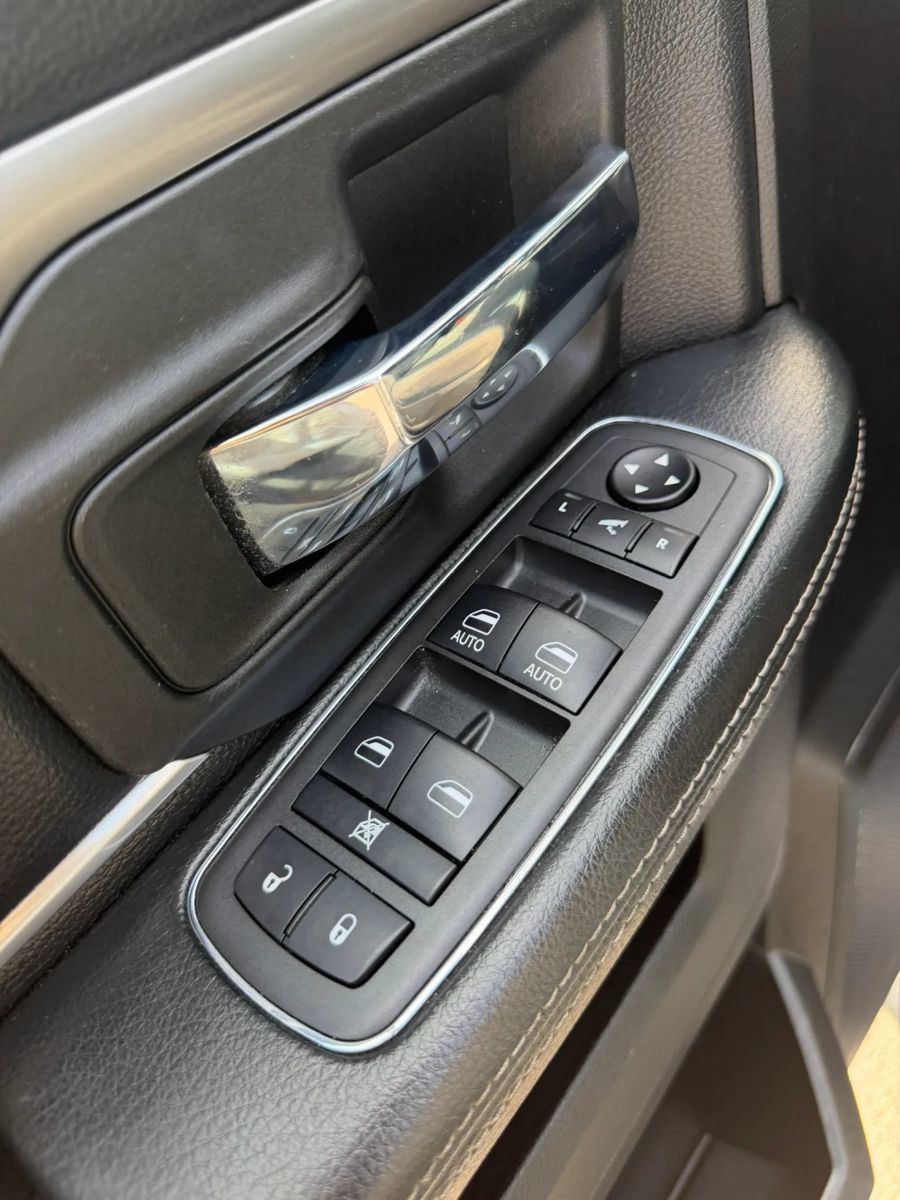 Used 2021 RAM 1500 Warlock AWD/4WD image 14