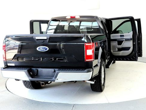 Used 2018 Ford F150 XLT w/ XTR Package AWD/4WD image 11