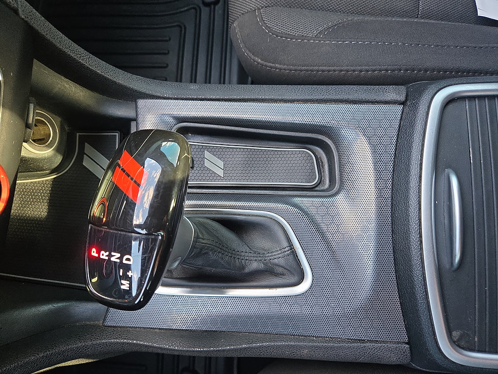 Used 2017 Dodge Charger SXT RWD image 27