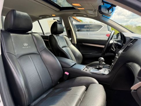 Used 2013 INFINITI G37 Journey w/ Premium Pkg RWD image 23