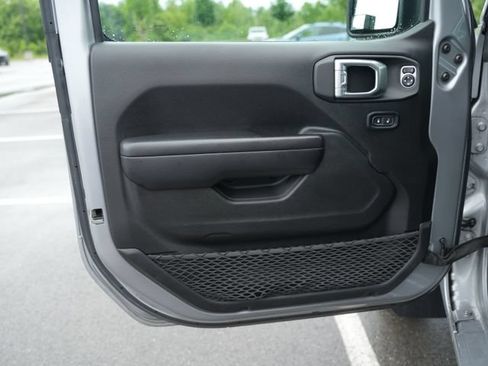 Used 2021 Jeep Wrangler Unlimited Sport AWD/4WD image 14