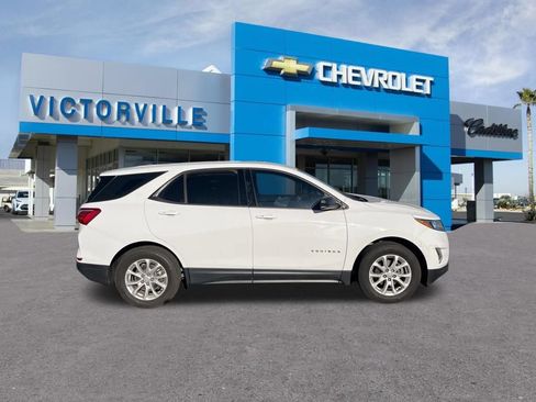 Used 2019 Chevrolet Equinox LS FWD image 4