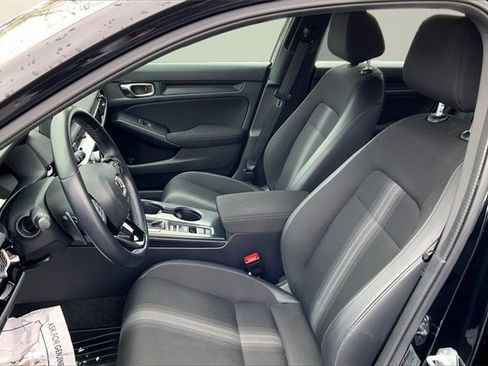 Used 2023 Honda Civic Sport image 18