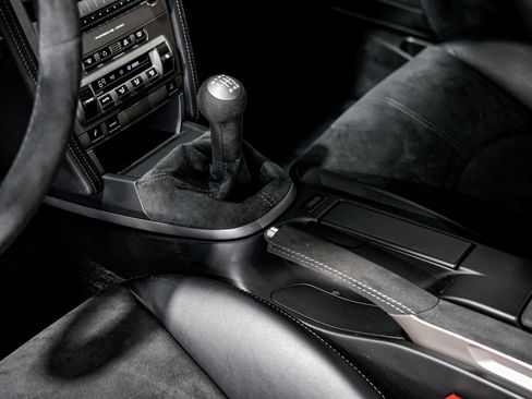 Used 2008 Porsche 911 GT3 RS RWD image 17