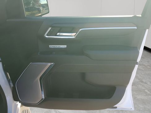 Certified 2024 GMC Sierra 1500 Denali w/ Technology Package image 40
