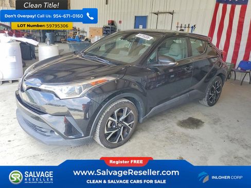 Used 2019 Toyota C-HR XLE FWD image 1