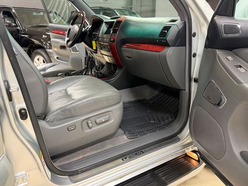 Used 2008 Lexus GX 470 AWD/4WD image 28
