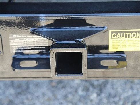 New 2025 Chevrolet Low Cab Forward image 7