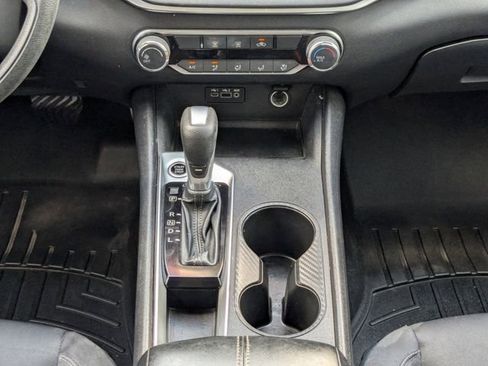 Used 2019 Nissan Altima 2.5 S FWD image 18