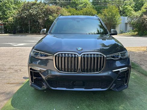 Used 2021 BMW X7 M50i AWD/4WD image 2