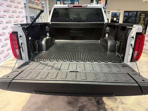 Used 2025 GMC Sierra 1500 SLT image 53