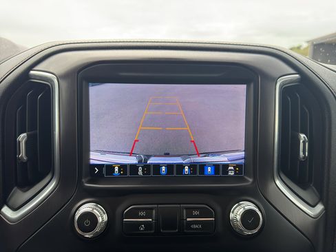 Used 2020 GMC Sierra 1500 AT4 w/ AT4 Premium Package AWD/4WD image 15