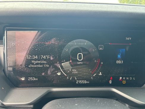 Certified 2025 GMC Acadia Elevation image 8