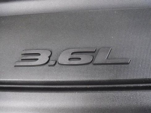 Certified 2020 Chrysler Voyager L image 15