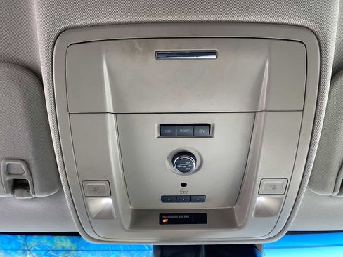 Used 2017 GMC Yukon SLT image 21