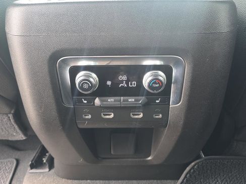 Used 2021 GMC Yukon XL Denali w/ Denali Ultimate Package RWD image 21