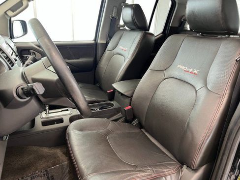 Used 2012 Nissan Frontier PRO-4X w/ Pro-4x Luxury Pkg AWD/4WD image 10