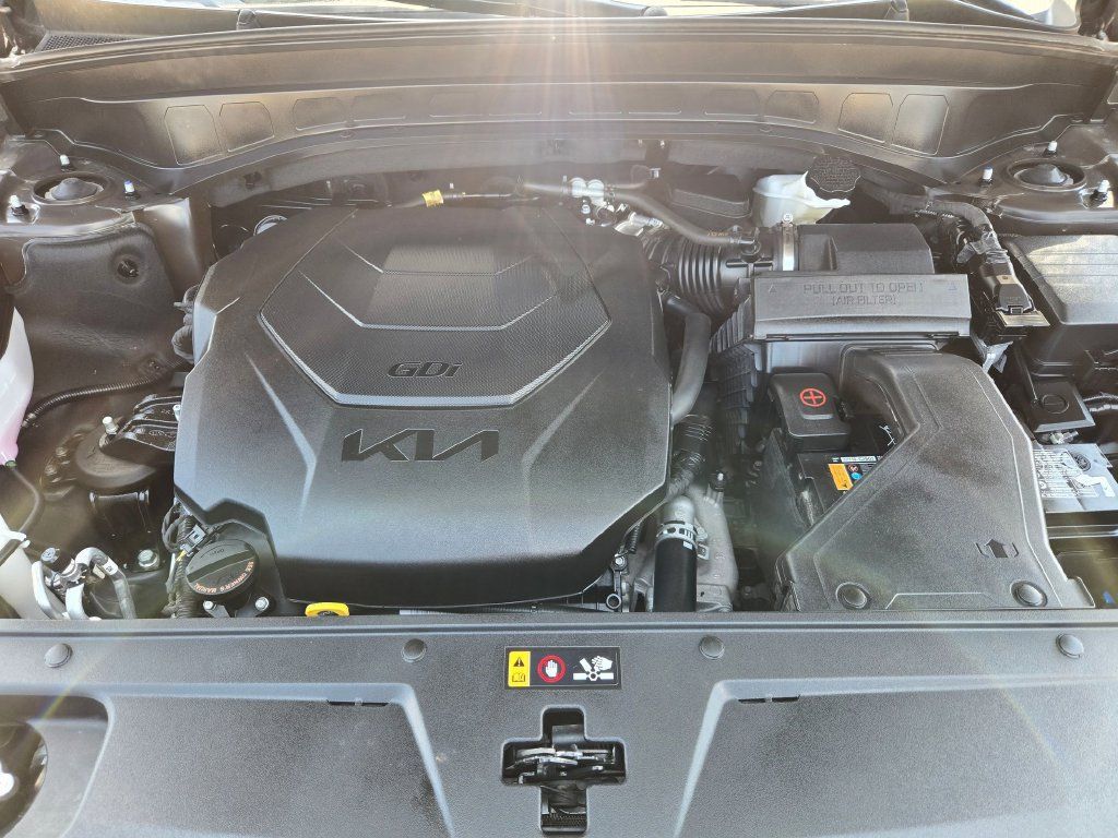 Used 2025 Kia Telluride S AWD/4WD image 36