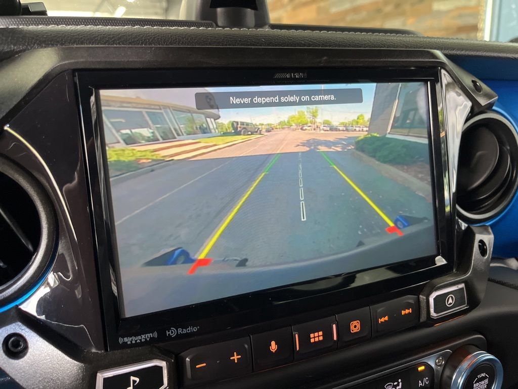 Used 2020 Jeep Gladiator Rubicon AWD/4WD image 42
