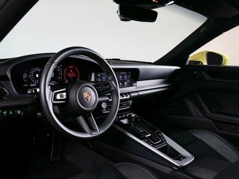 Certified 2026 Porsche 911 Carrera S RWD image 4