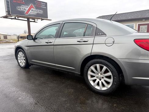 Used 2013 Chrysler 200 Touring image 33