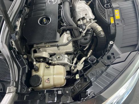 Used 2023 Mercedes-Benz GLA 250 4MATIC image 34