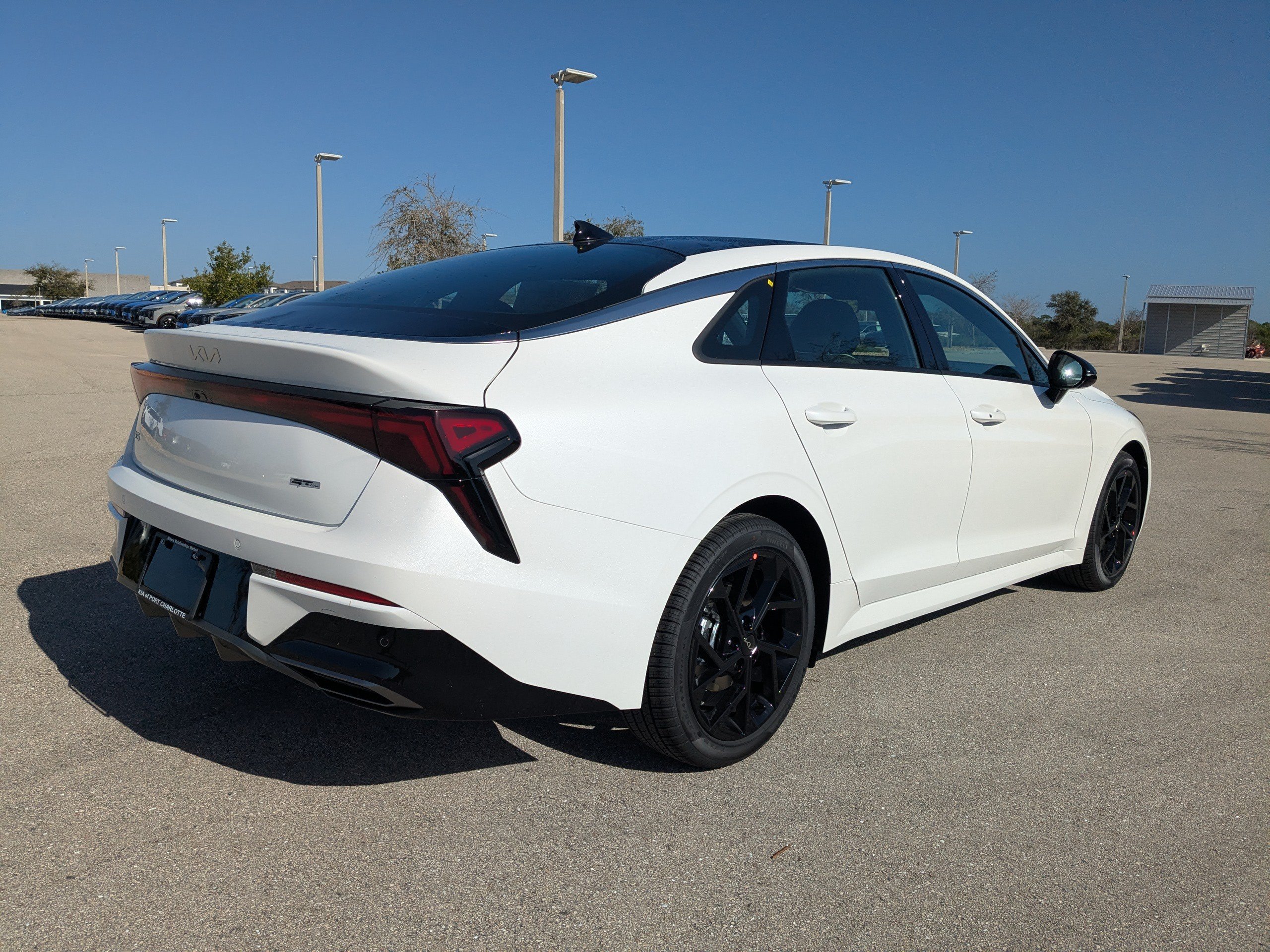 New 2026 Kia K5 GT-Line w/ GT-Line Premium Package FWD image 5