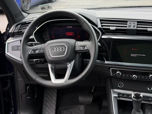 Used 2025 Audi Q3 2.0T Premium Plus w/ Premium Plus Package AWD/4WD image 21
