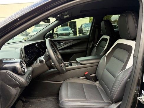 Used 2024 Chevrolet Blazer EV LT AWD/4WD image 19