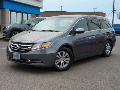 Used 2016 Honda Odyssey SE