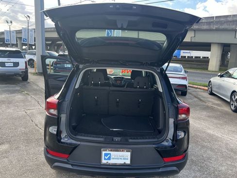 Used 2023 Chevrolet TrailBlazer LS image 15