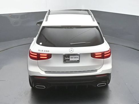 Used 2026 Mercedes-Benz GLB 250 image 48