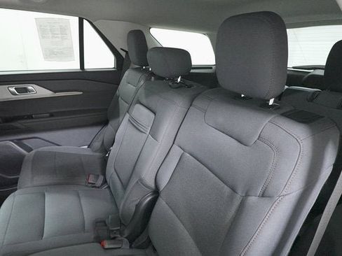 Used 2025 Ford Explorer Active image 24