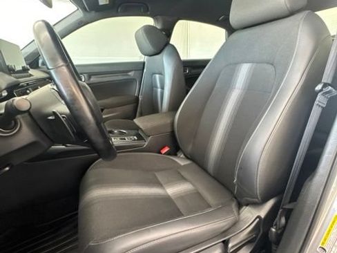 Used 2025 Honda Civic Sport image 13