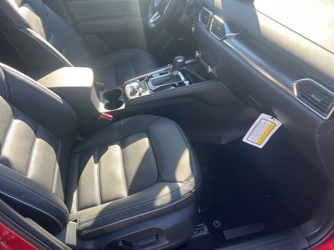 New 2025 MAZDA CX-5 AWD 2.5 S w/ Premium Plus Pkg image 34