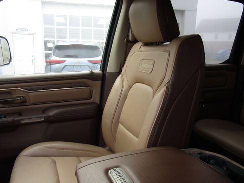 Used 2019 RAM 1500 Limited image 19