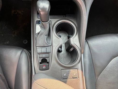Used 2023 Toyota Camry XSE FWD image 26