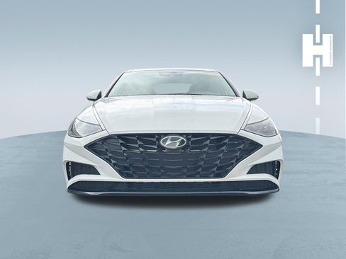 Used 2023 Hyundai Sonata SEL w/ Convenience Package FWD image 3