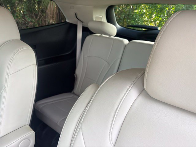 Used 2022 Buick Enclave Premium w/ Surround and Sites Package FWD image 10