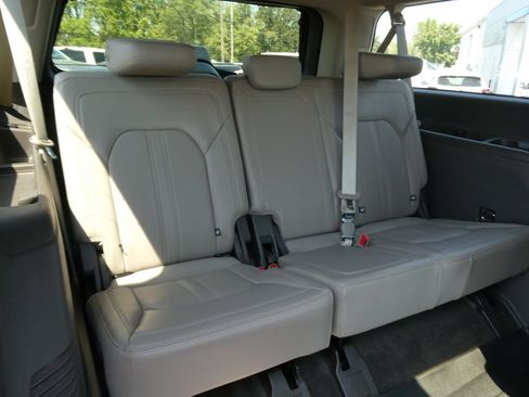 Used 2020 Ford Expedition Max Limited w/ Equipment Group 301A AWD/4WD image 16