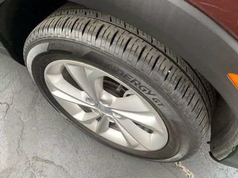 Certified 2023 Buick Encore GX Preferred w/ Cold Weather Comfort Package FWD image 10