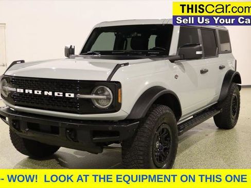Used 2024 Ford Bronco Wildtrak AWD/4WD image 3