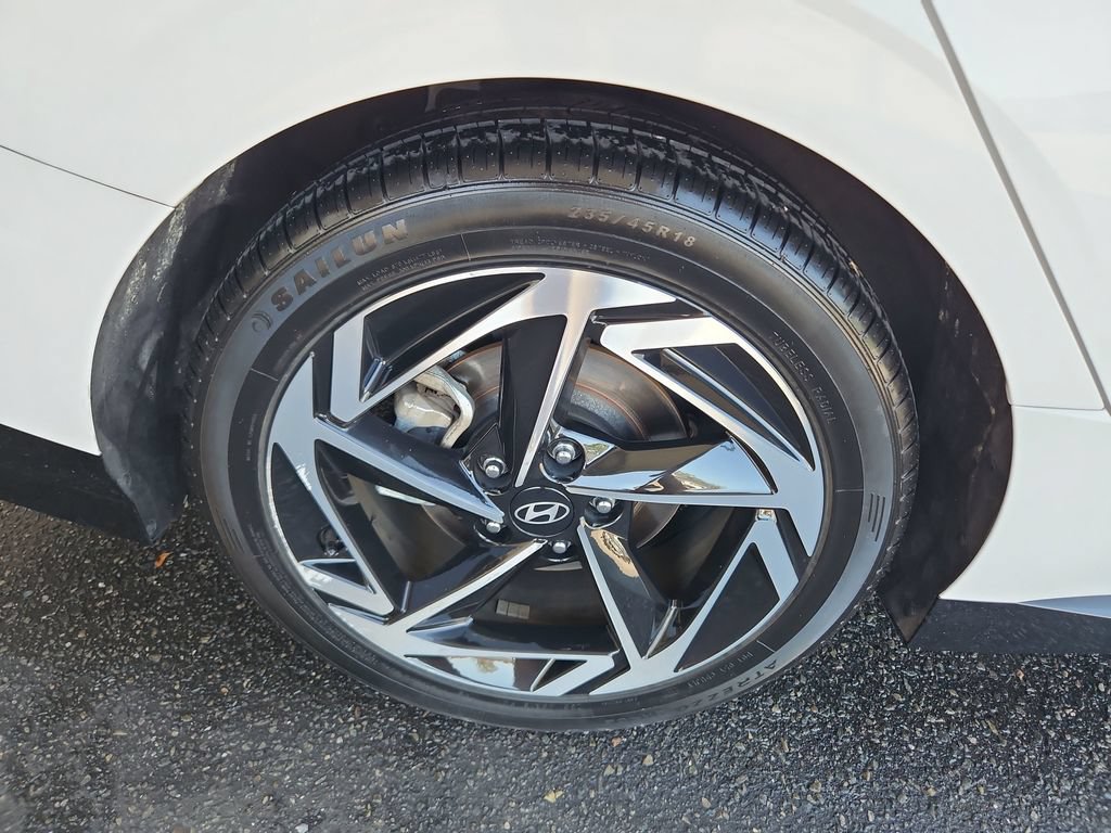 Used 2025 Hyundai Sonata SEL FWD image 30