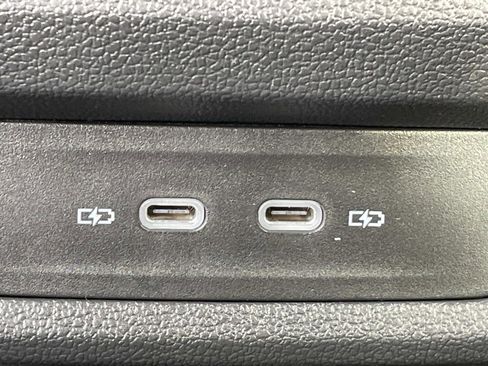 New 2026 Volkswagen Taos SE FWD image 13