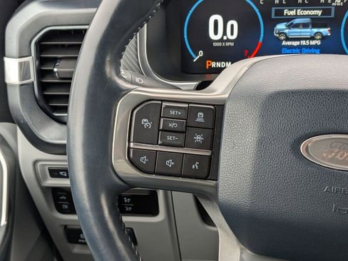 Used 2023 Ford F150 Limited image 19