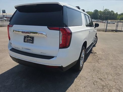 Used 2021 GMC Yukon XL SLT AWD/4WD image 6