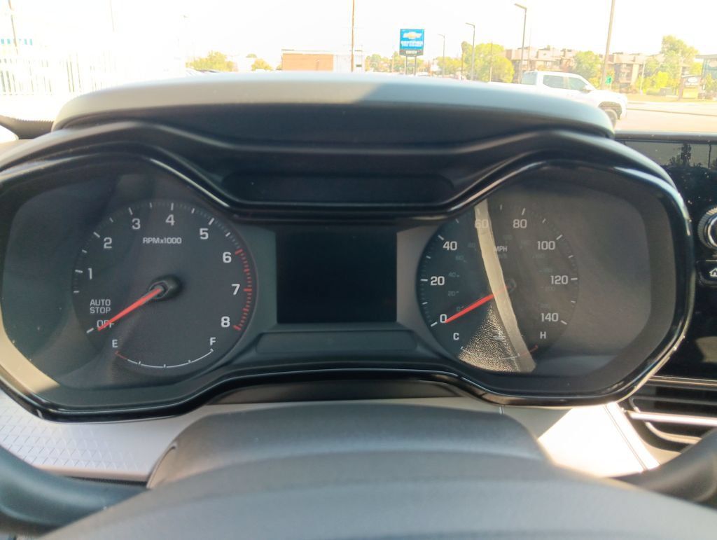 Used 2026 Chevrolet Trax LS FWD image 15
